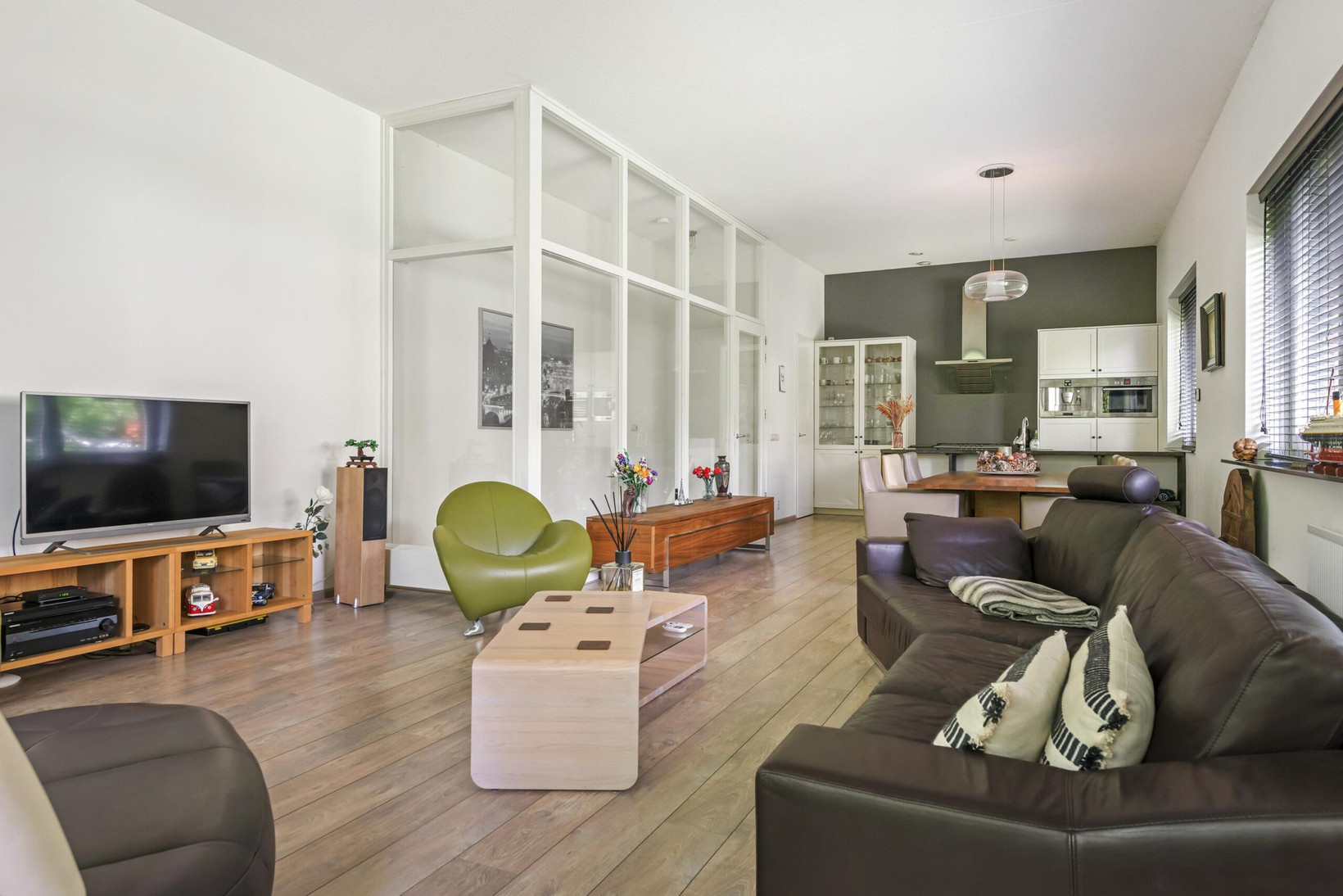 Tussenwoning te koop: W.A. Scholtenlaan 163, Doorwerth