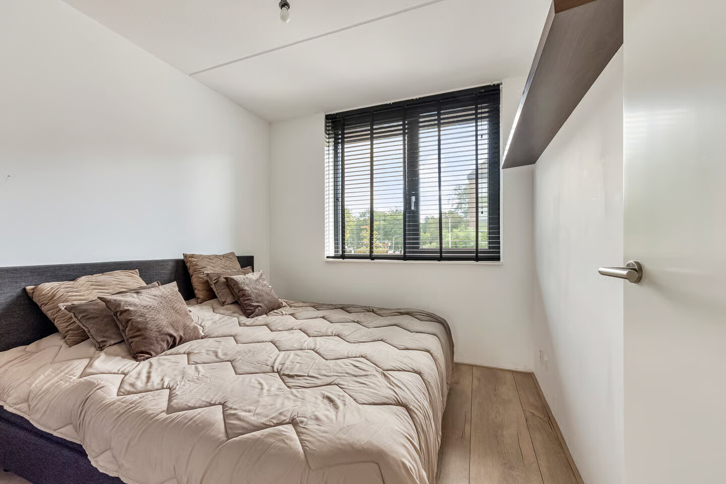 Tussenwoning te koop: Berkenlaan 1B, Doorwerth