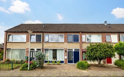 Parallelweg 25