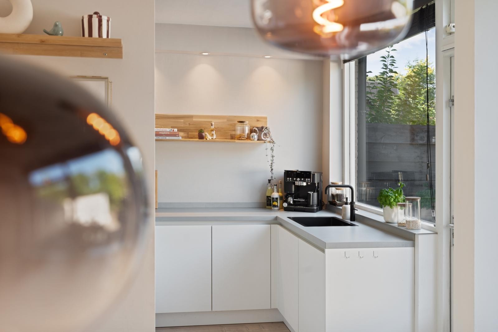 Tussenwoning te koop: Maatweg 30, Renkum