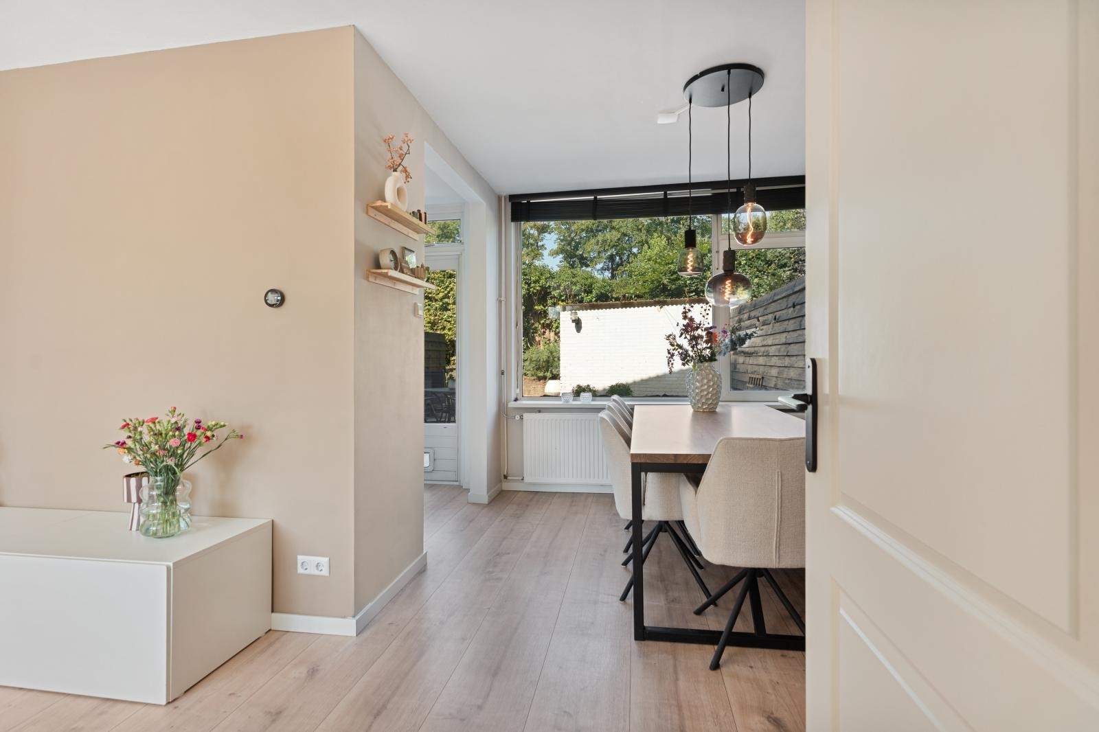 Tussenwoning te koop: Maatweg 30, Renkum