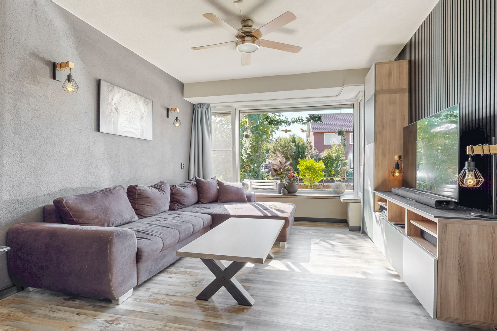 Hoekwoning te koop: Meester van Rennesweg 1A, Renkum