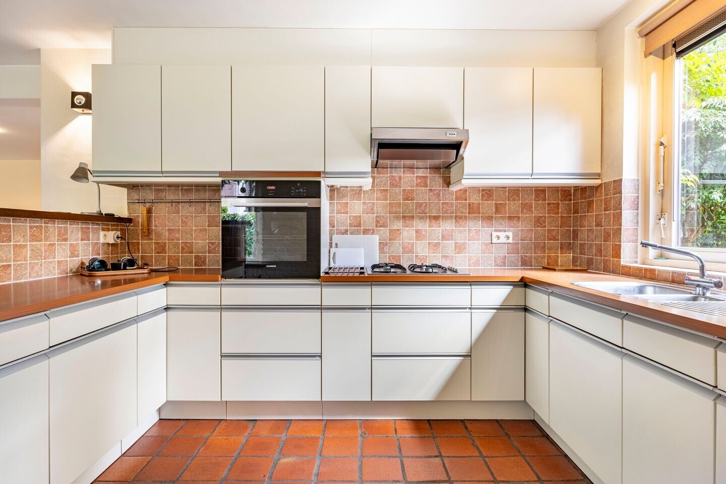 Hoekwoning te koop: Tramstraat 10, Velp