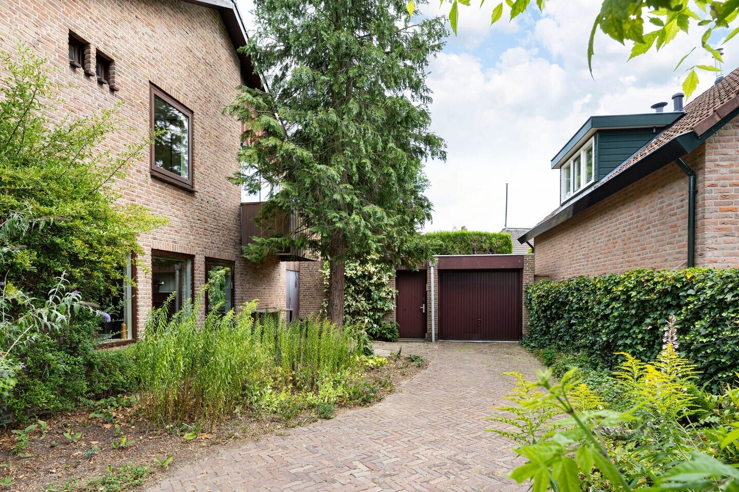 Hoekwoning te koop: Tramstraat 10, Velp