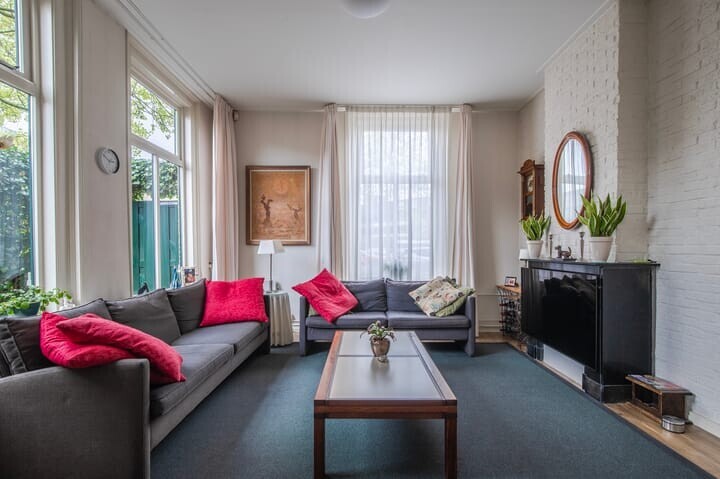 Twee-onder-één-kap te koop: Vlashofstraat 10, Velp