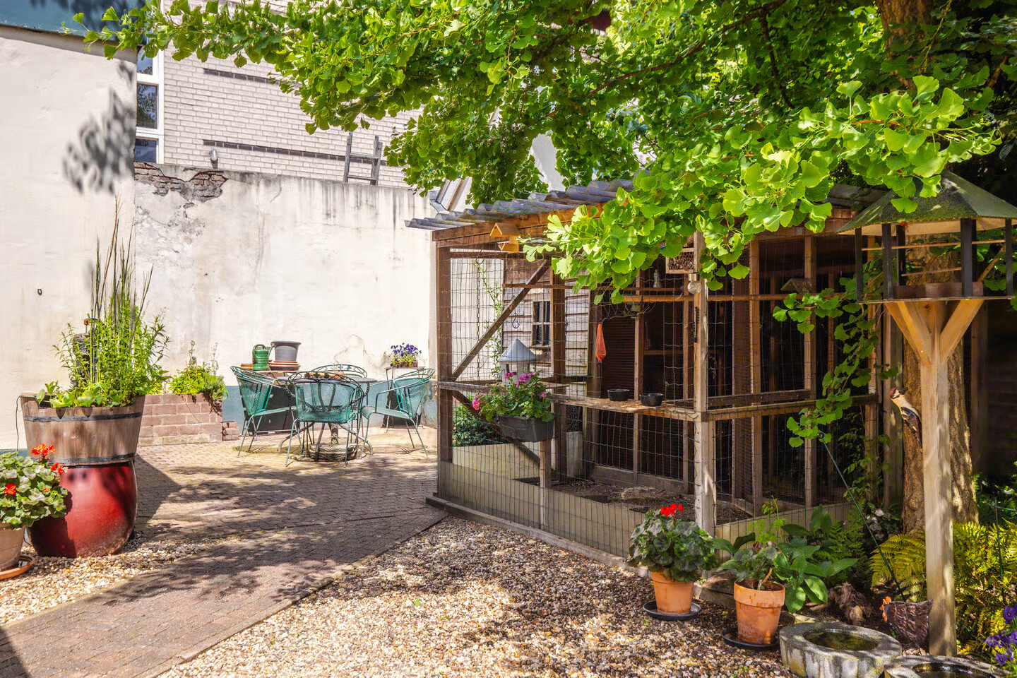Twee-onder-één-kap te koop: Vlashofstraat 10, Velp