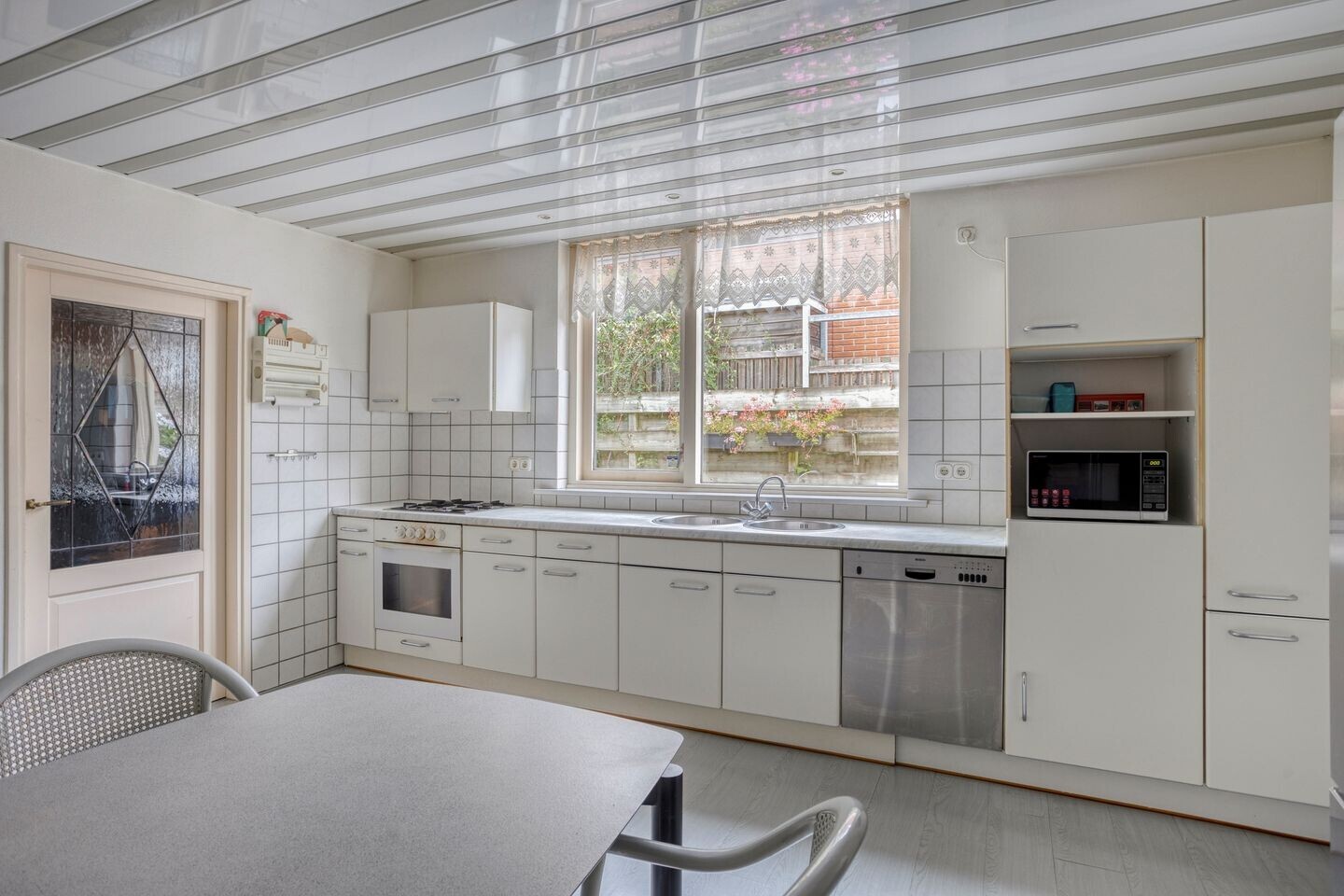 Twee-onder-één-kap te koop: Bergweg 2, Velp