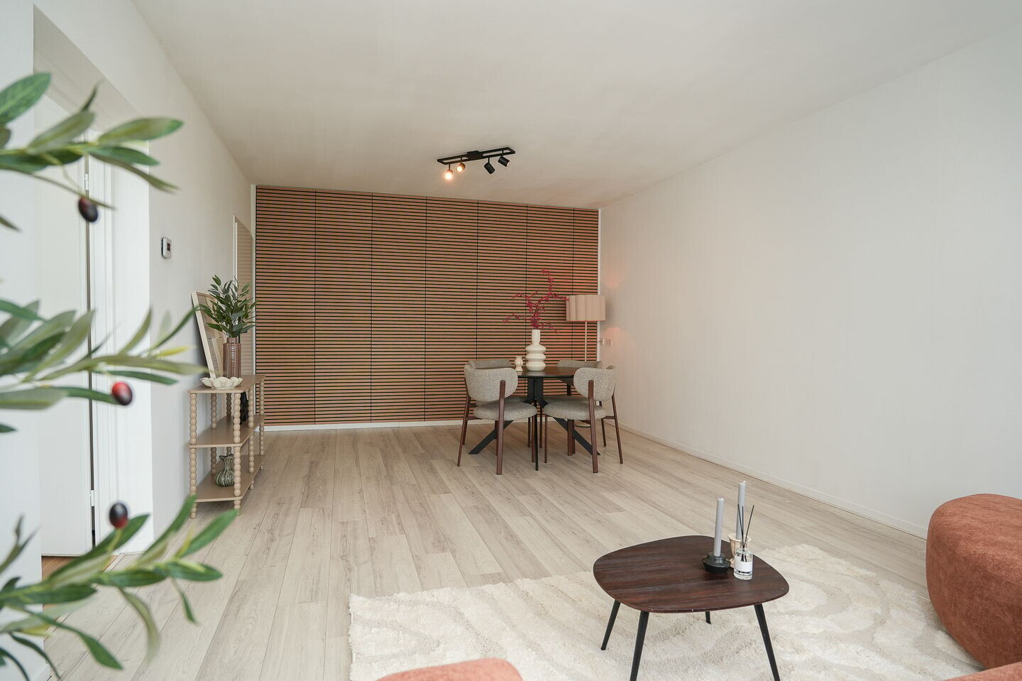 Appartement te koop: Den Heuvel 230, Velp