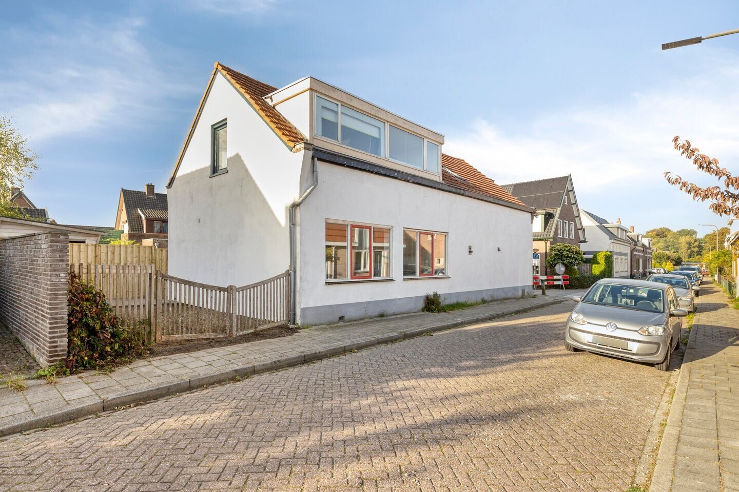Twee-onder-één-kap te koop: Jacobastraat 1A, Velp