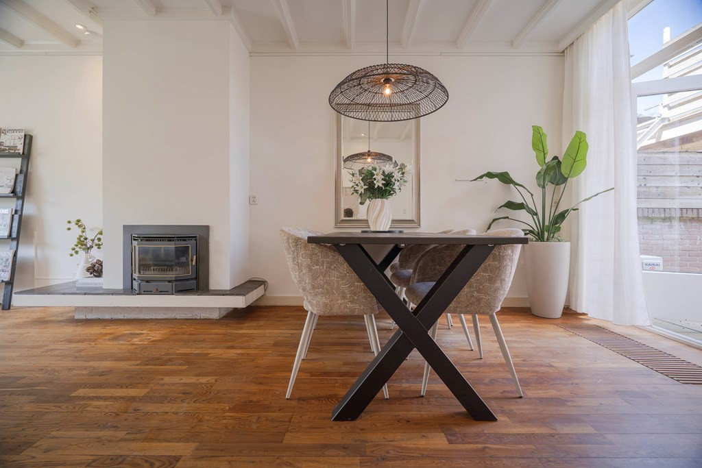 Tussenwoning te koop: IJsselstraat 57B, Velp