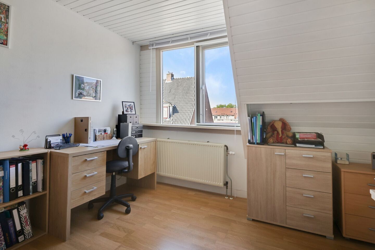 Twee-onder-één-kap te koop: Merwedestraat 5, Velp