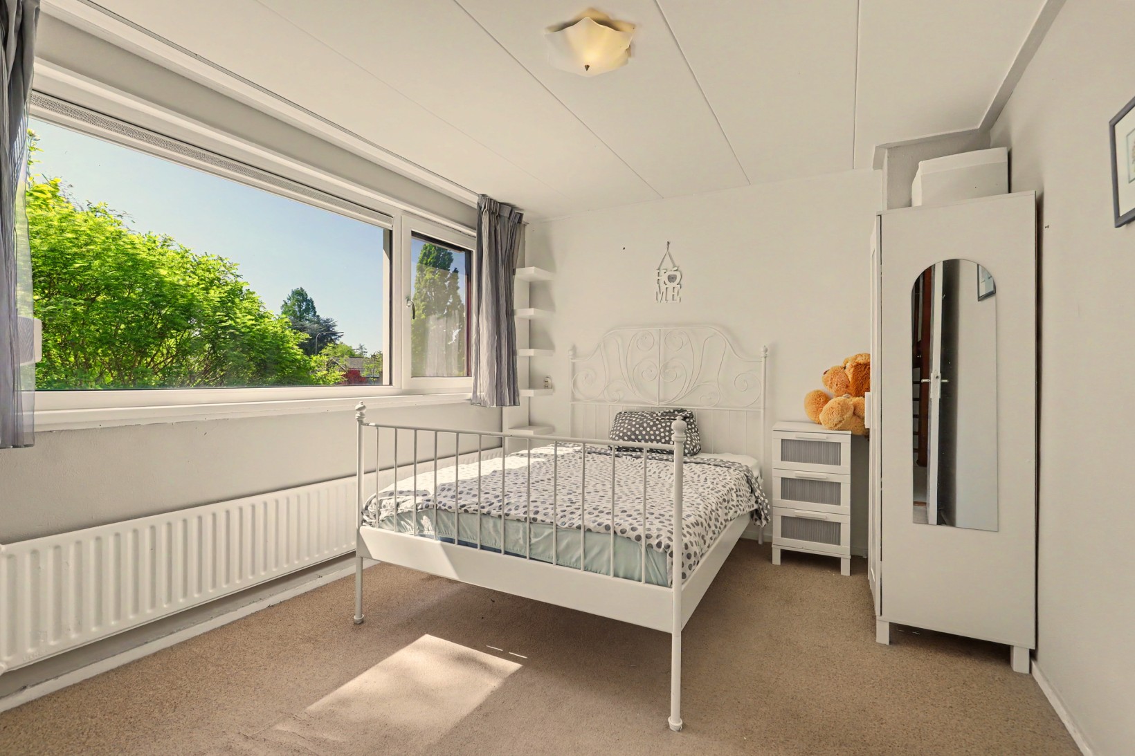 Tussenwoning te koop: Zwanensingel 16, Velp