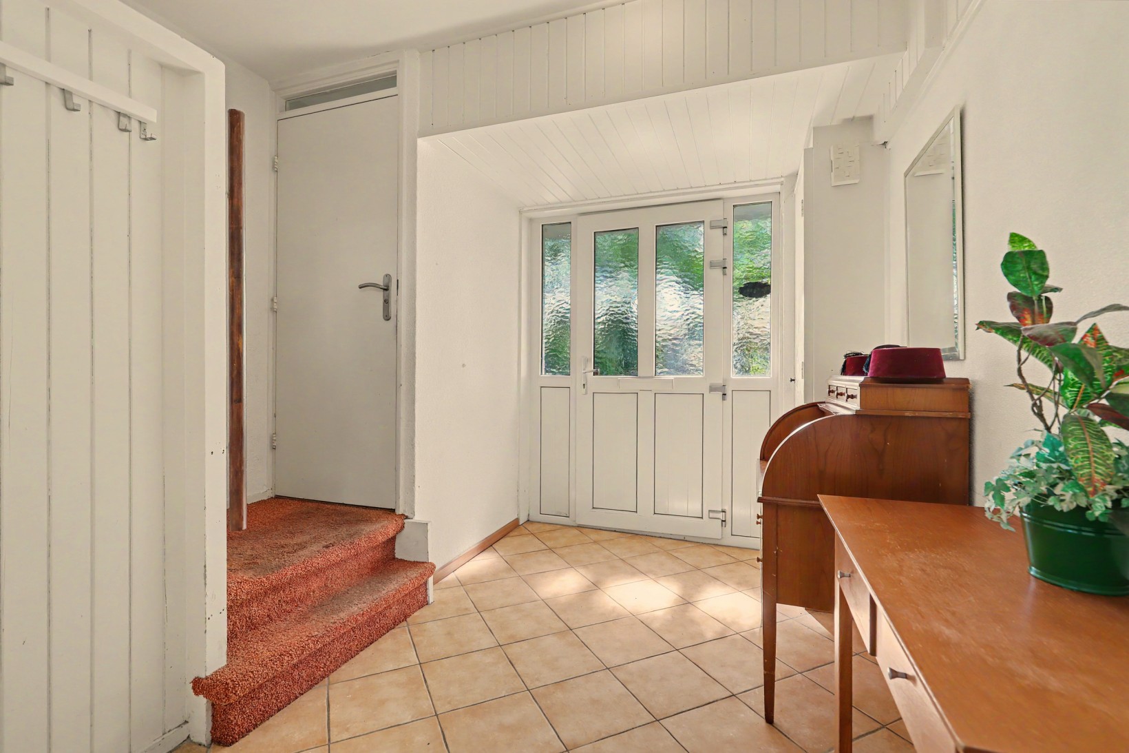 Tussenwoning te koop: Zwanensingel 16, Velp