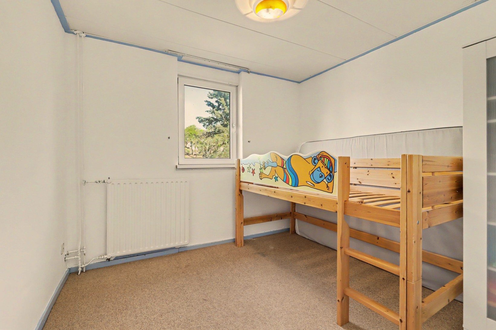 Tussenwoning te koop: Zwanensingel 16, Velp