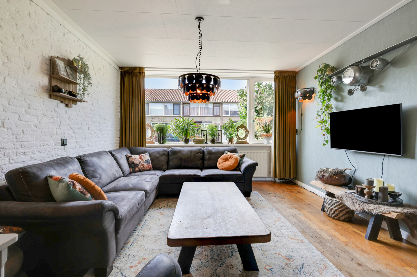 Tussenwoning te koop: Schievestraat 32, Zevenaar