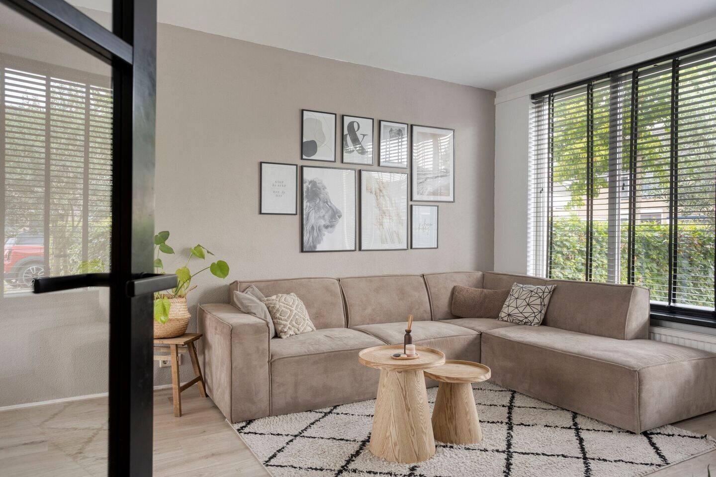 Tussenwoning te koop: Schaapsdrift 8, Zevenaar