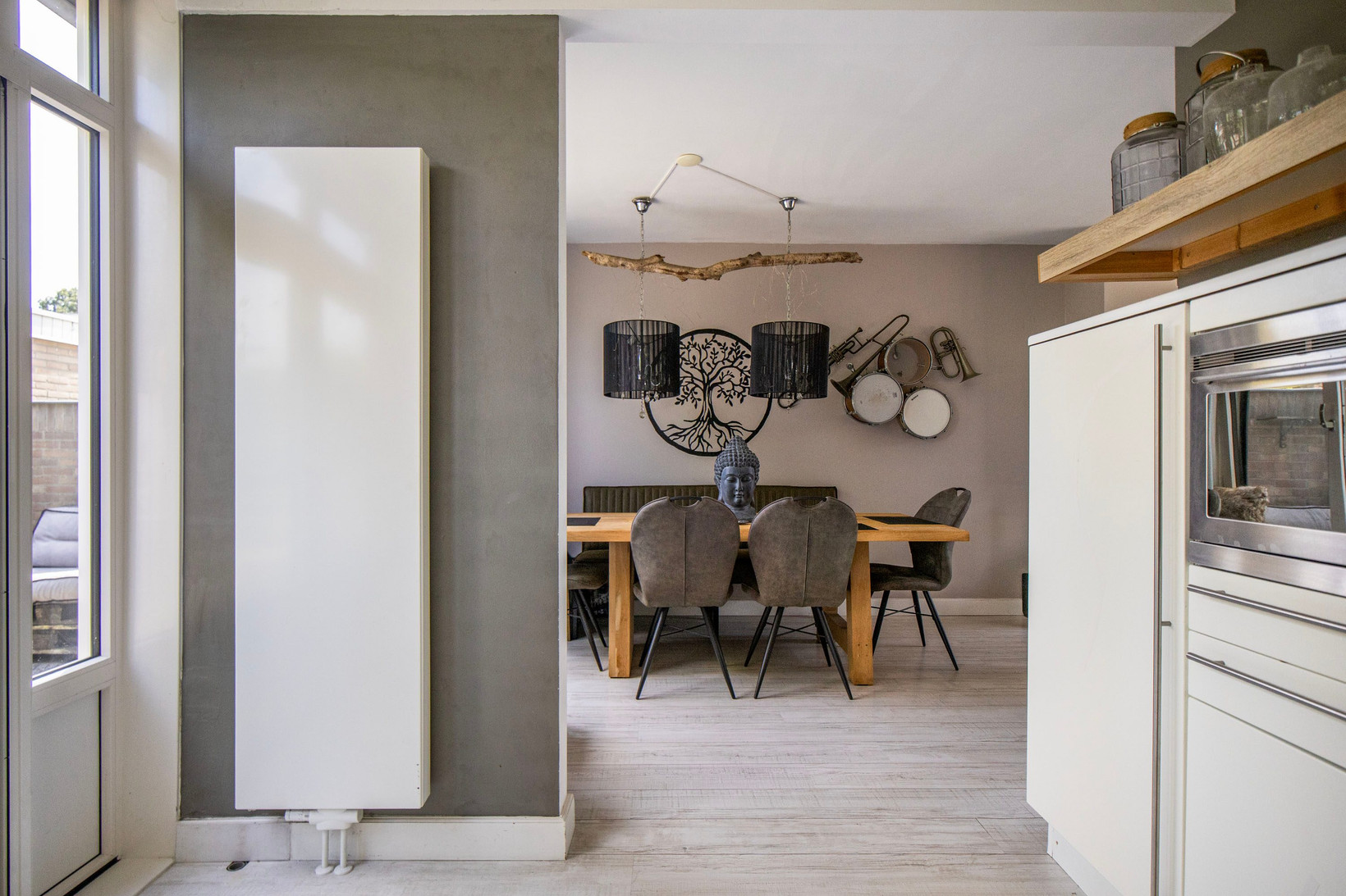 Tussenwoning te koop: Onder de Linden 4, Zevenaar