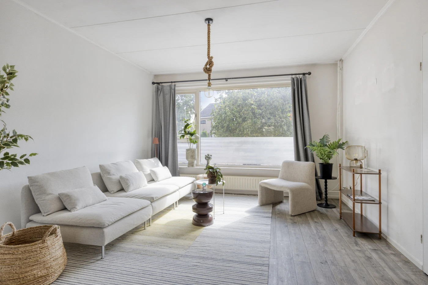 Tussenwoning te koop: De Olmen 28, Zevenaar