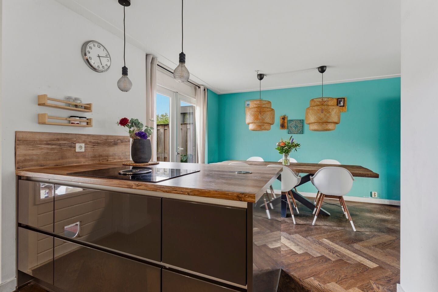Hoekwoning te koop: De Lindenhof 13, Zevenaar