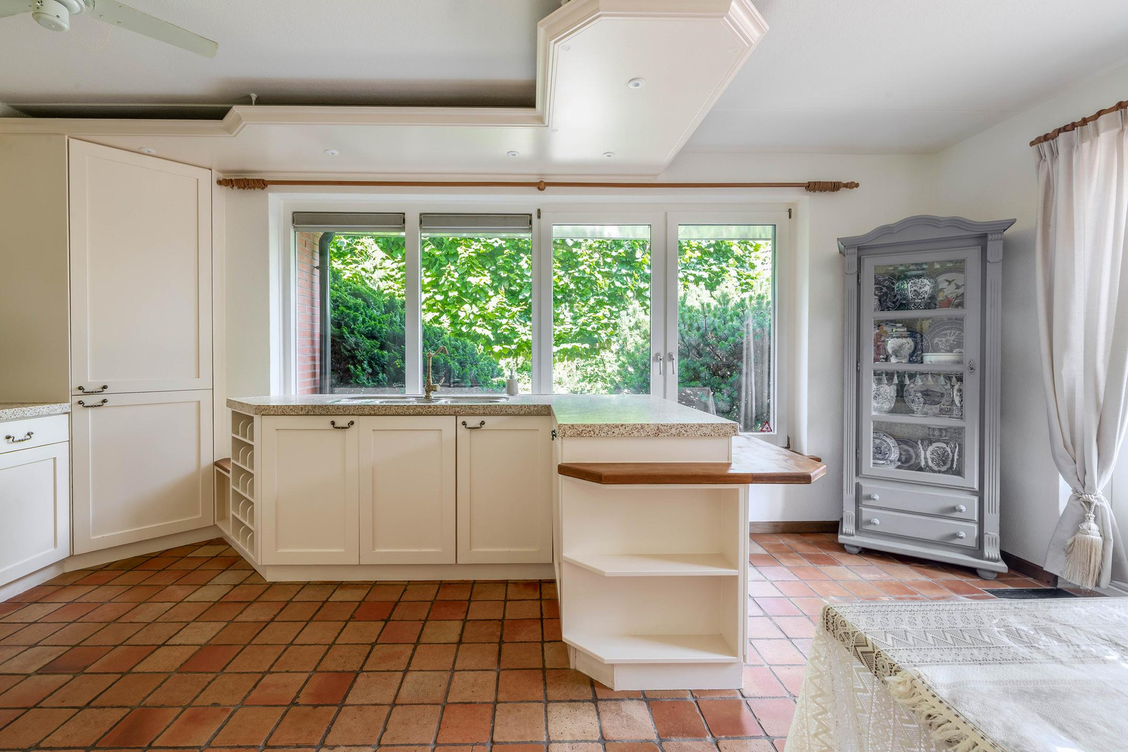 Hoekwoning te koop: Roodwilligen 19, Zevenaar