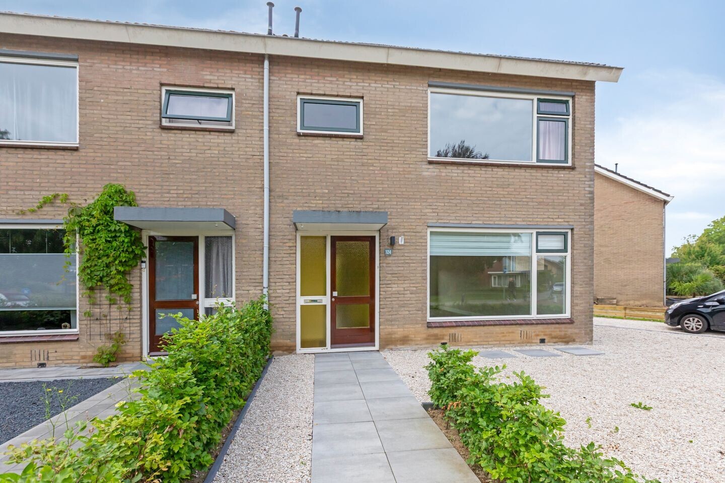 Hoekwoning te koop: Willem de Zwijgerlaan 124, Zevenaar