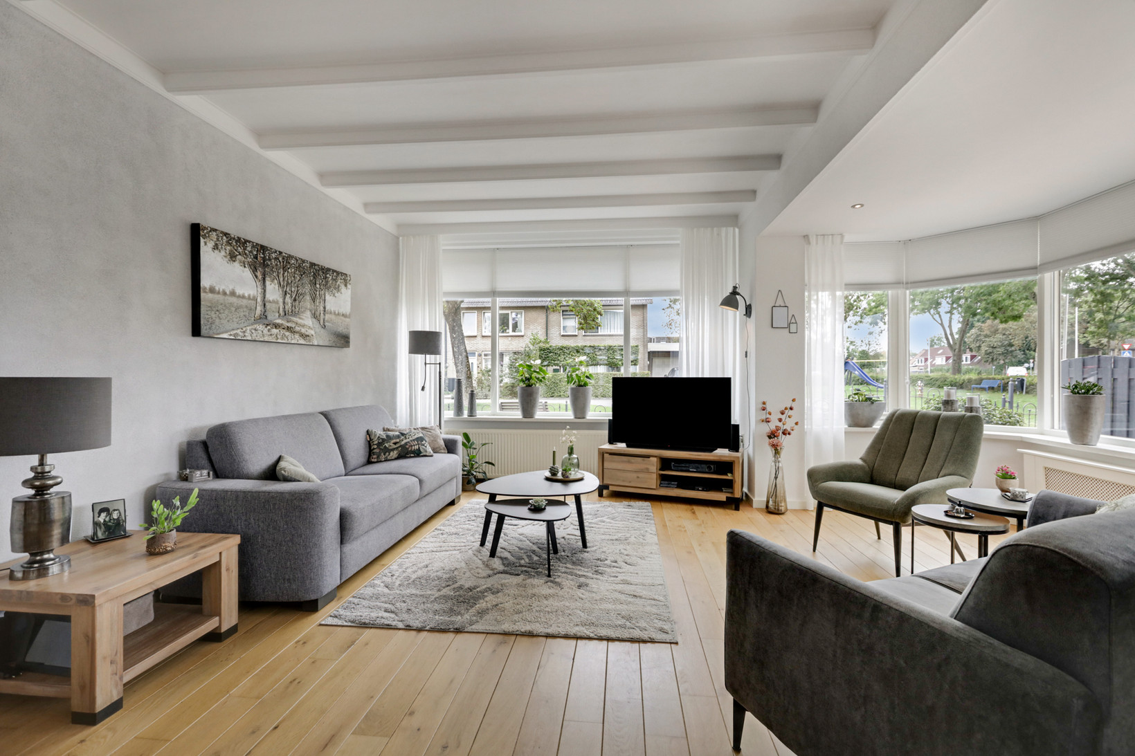 Hoekwoning te koop: Smetanastraat 12, Zevenaar