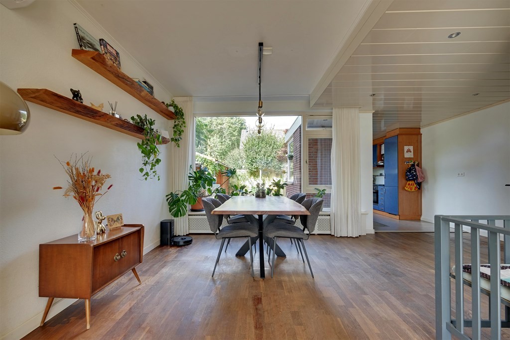 Hoekwoning te koop: Bachstraat 105, Zevenaar