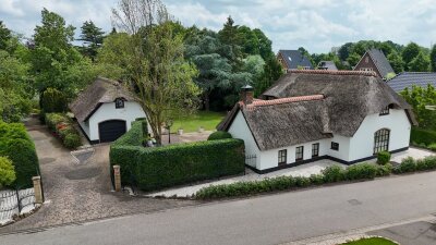 Heilige Huisjes 15