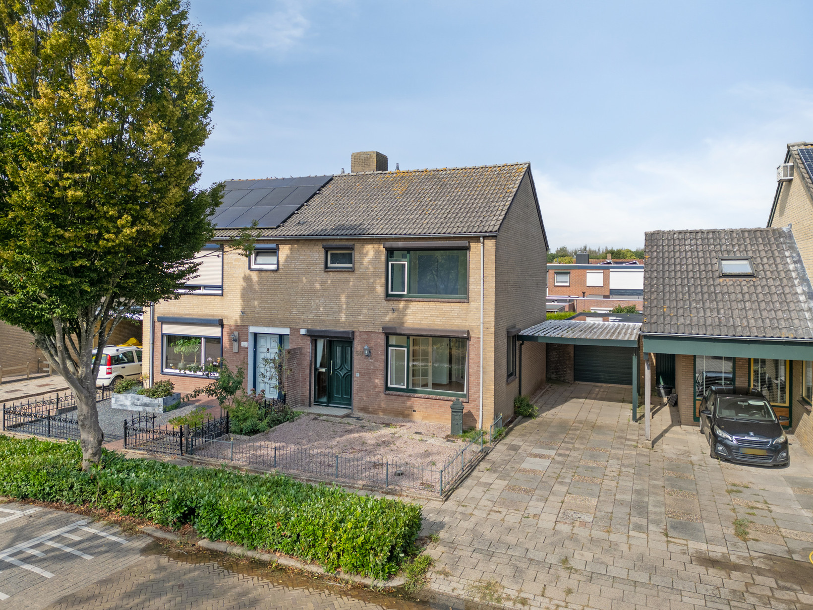 Twee-onder-één-kap te koop: Graaf Ottoweg 58, Lobith