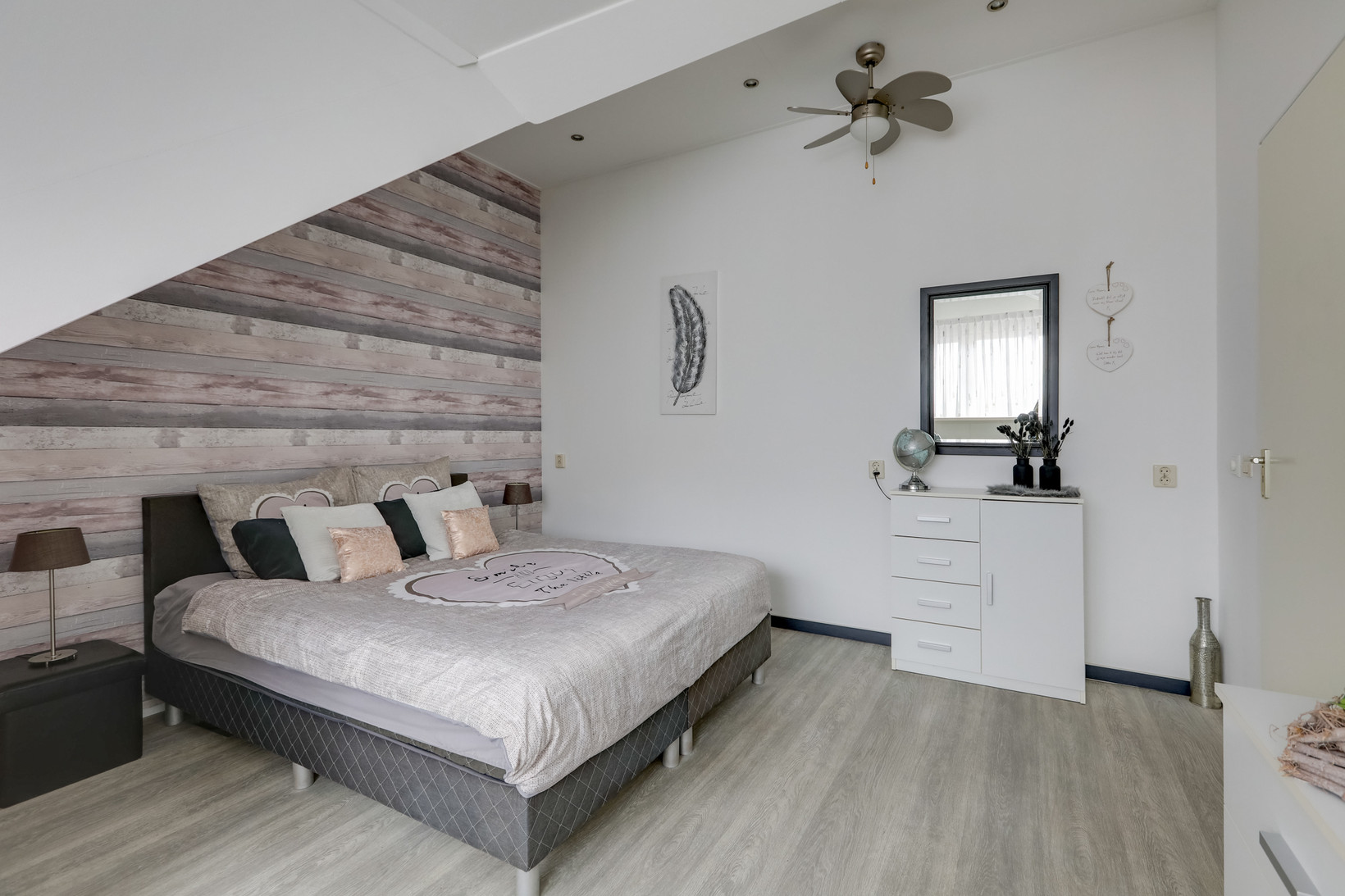 Tussenwoning te koop: Kerkstraat 14, Spijk