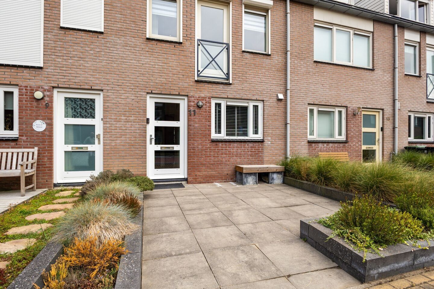 Tussenwoning te koop: Berghallee 11, Duiven