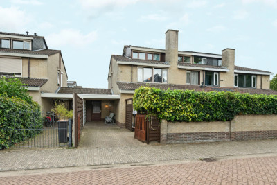 van Goghstraat 4