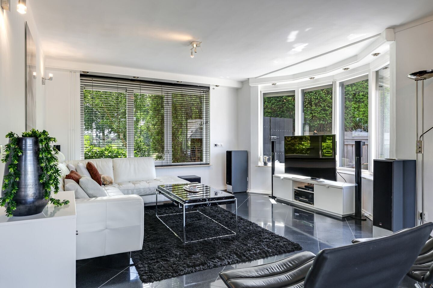Vrijstaande woning te koop: De Fanfare 1, Duiven