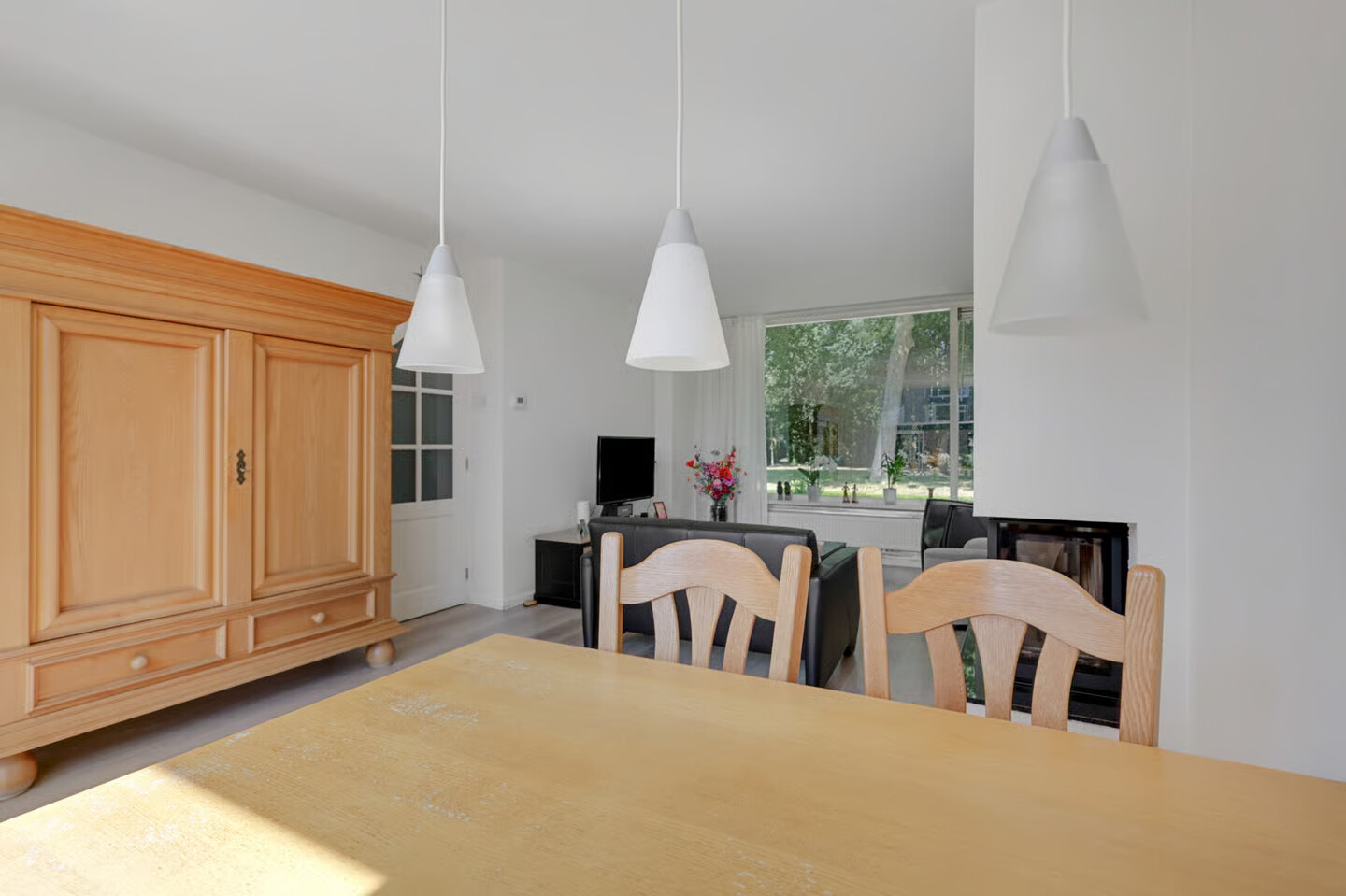 Twee-onder-één-kap te koop: Prins Bernhardstraat 32, Duiven