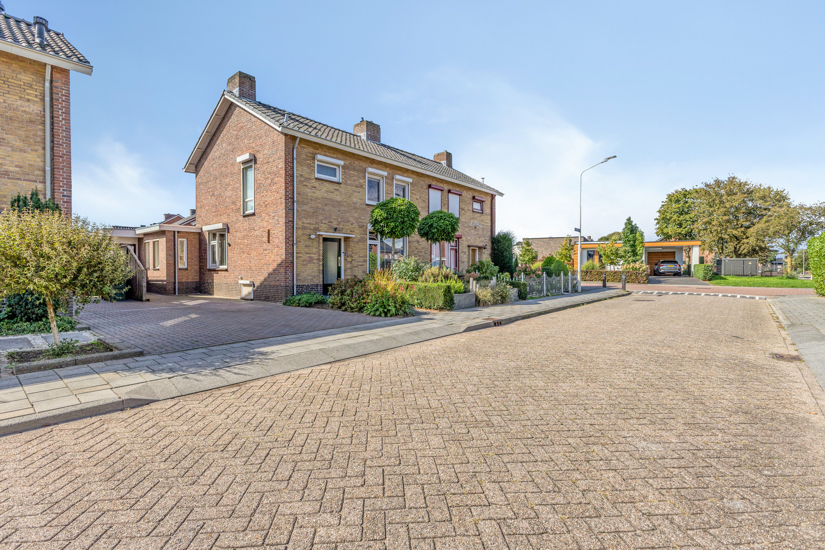 Twee-onder-één-kap te koop: Zuivelstraat 4, Didam