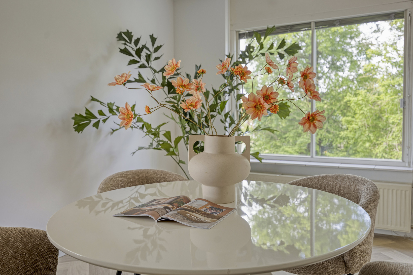Appartement te koop: Pasteurstraat 1, Dieren