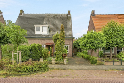 van Hogendorpstraat 21
