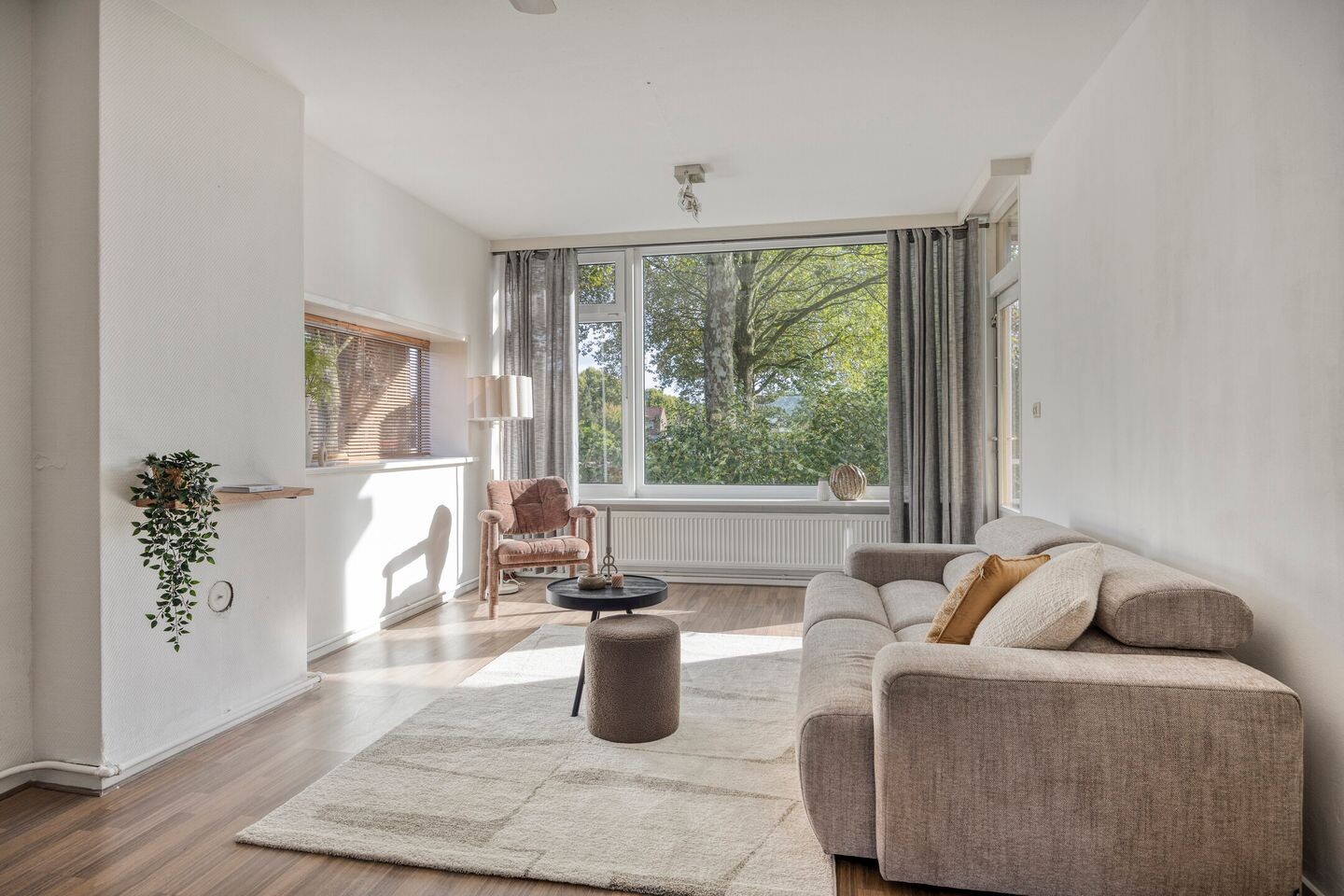 Appartement te koop: Mezenlaan 1, Dieren
