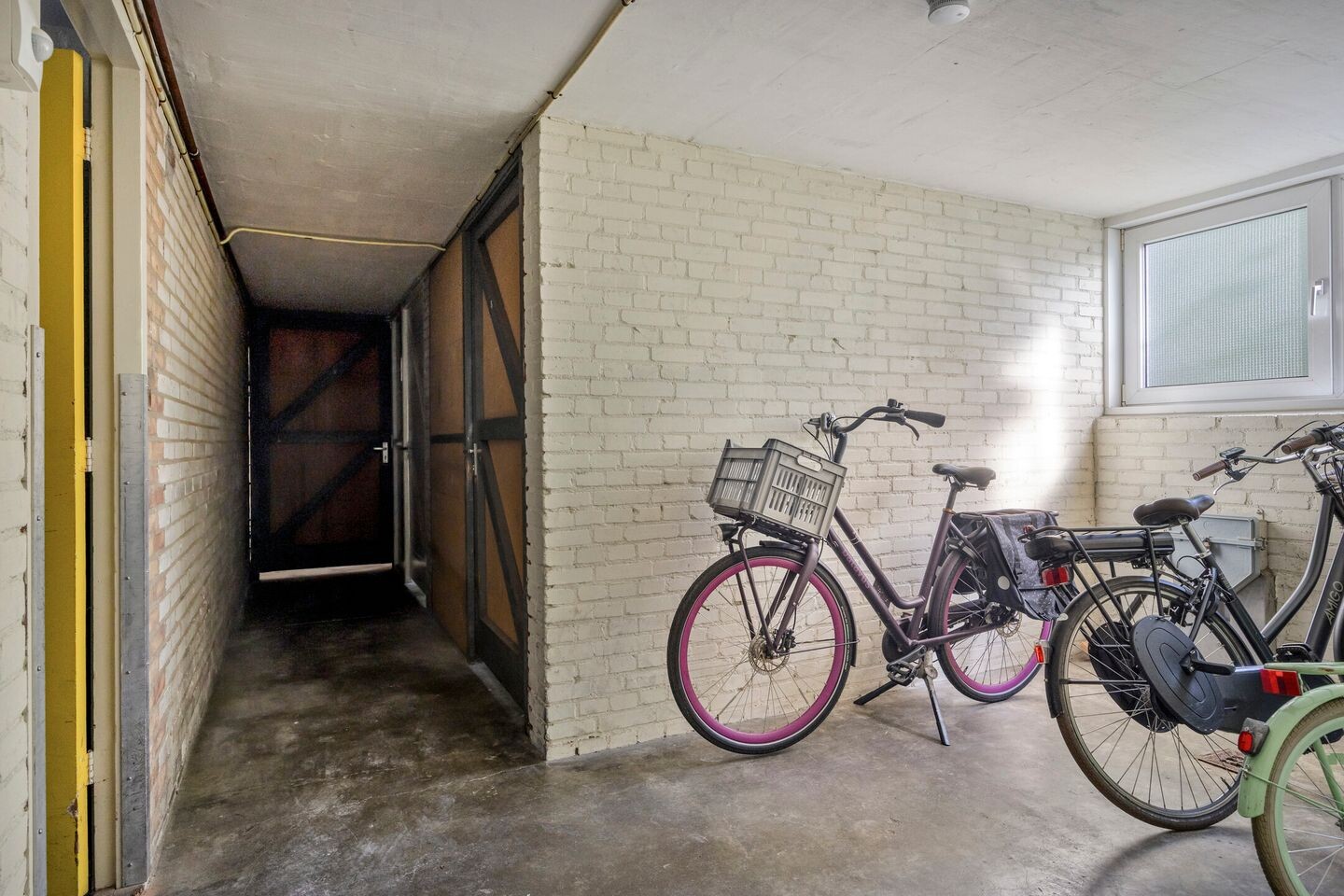 Appartement te koop: Mezenlaan 1, Dieren