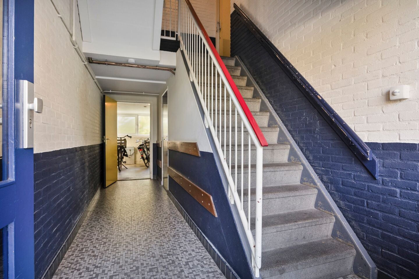 Appartement te koop: Mezenlaan 1, Dieren