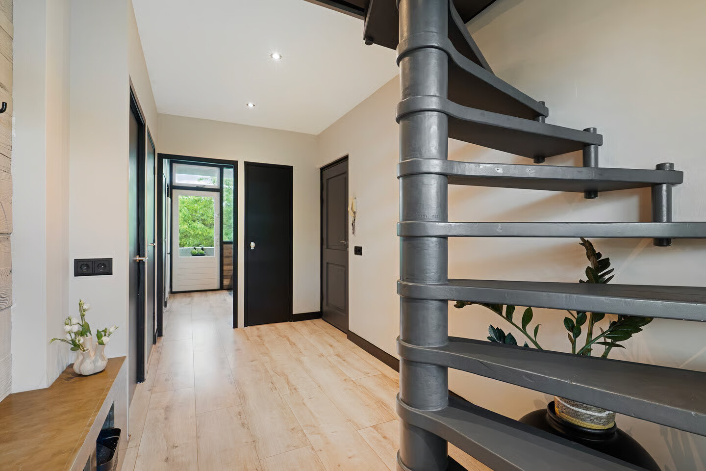 Appartement te koop: Vogelplantsoen 11, Dieren