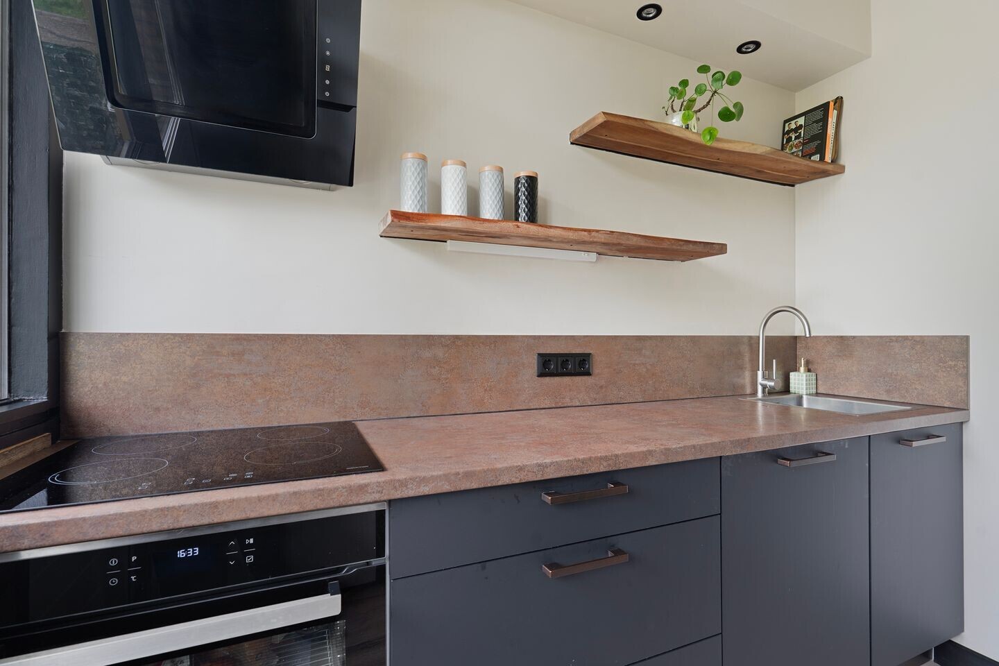 Appartement te koop: Vogelplantsoen 11, Dieren