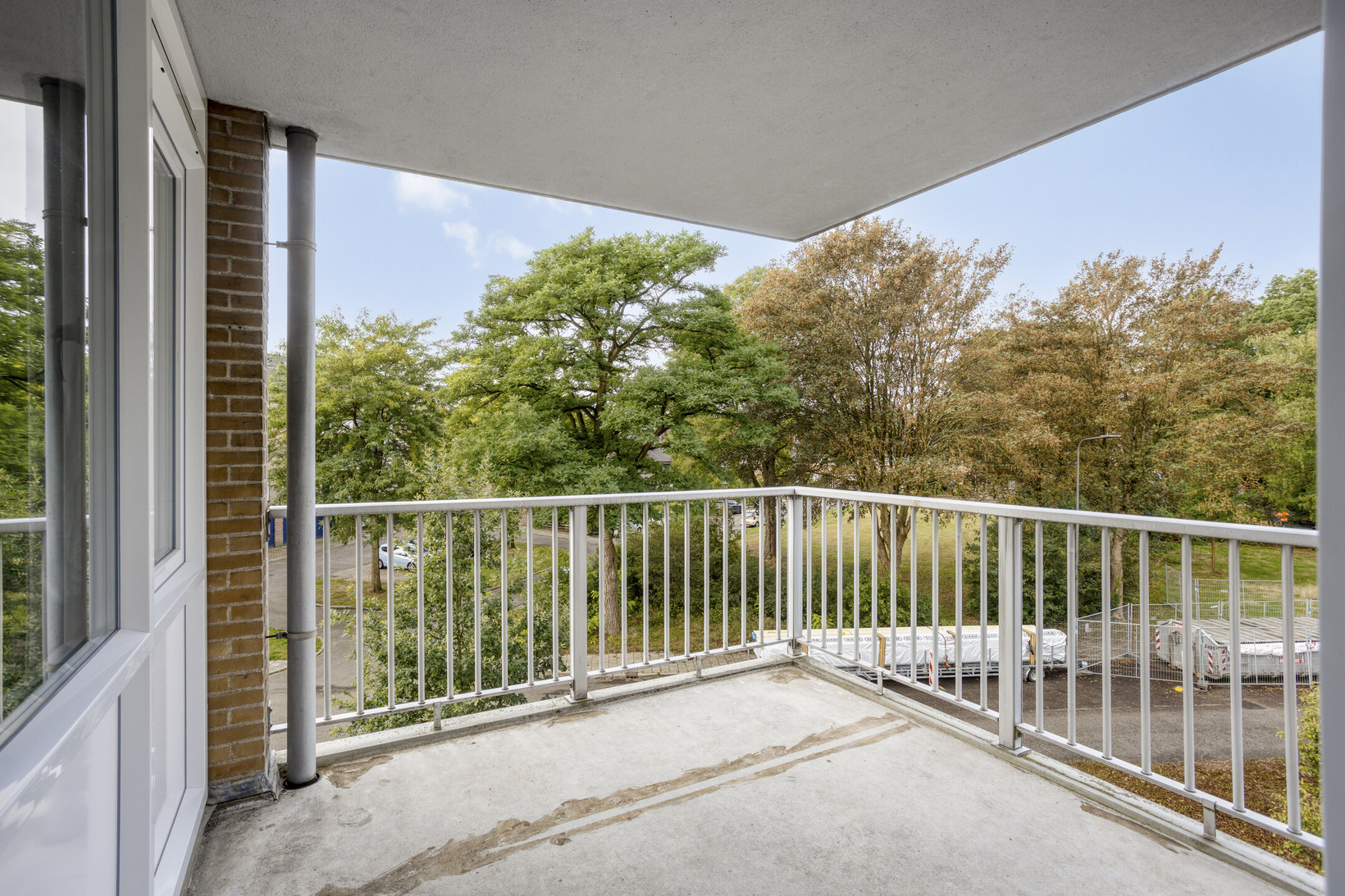 Appartement te koop: Vogelplantsoen 242, Dieren