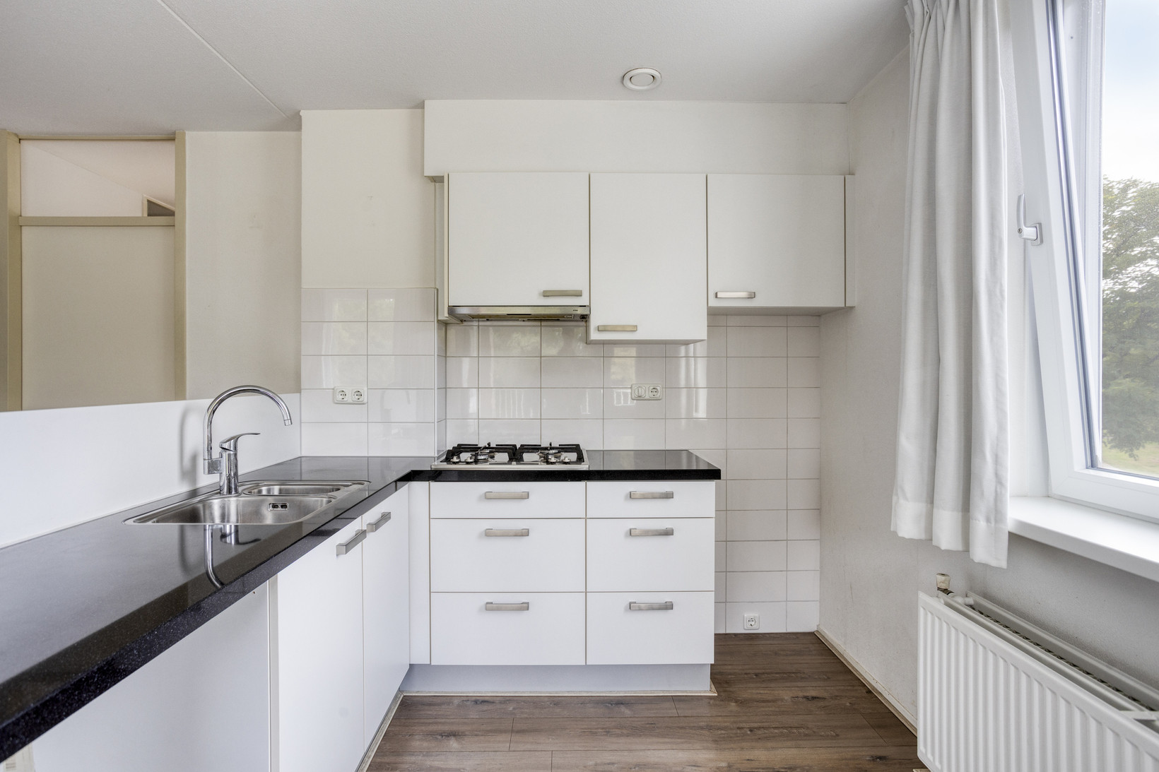 Appartement te koop: Vogelplantsoen 242, Dieren