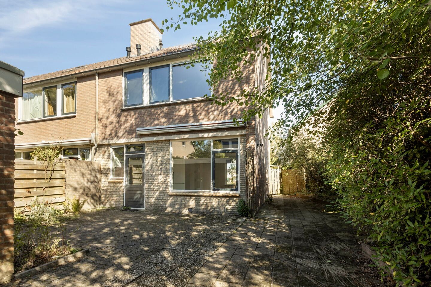 Hoekwoning te koop: Eduard van Beinumlaan 83, Dieren