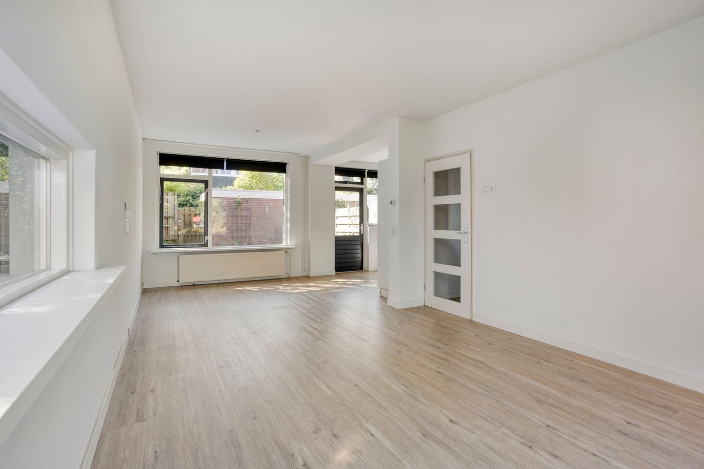 Hoekwoning te koop: Eduard van Beinumlaan 83, Dieren