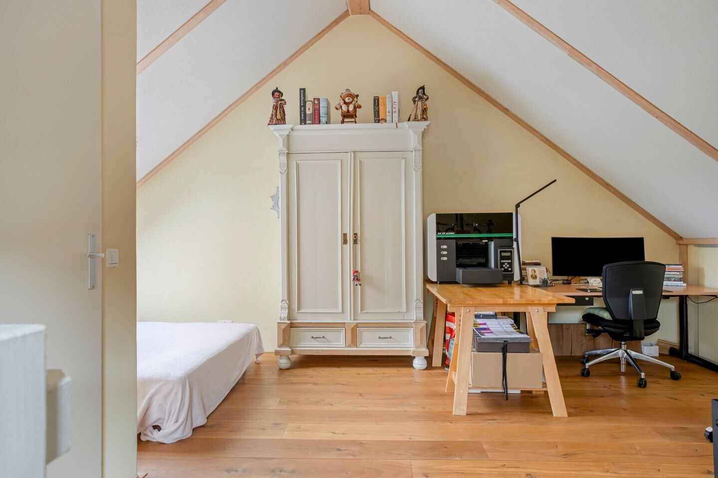 Hoekwoning te koop: Bethesdahof 2, Laag-Soeren
