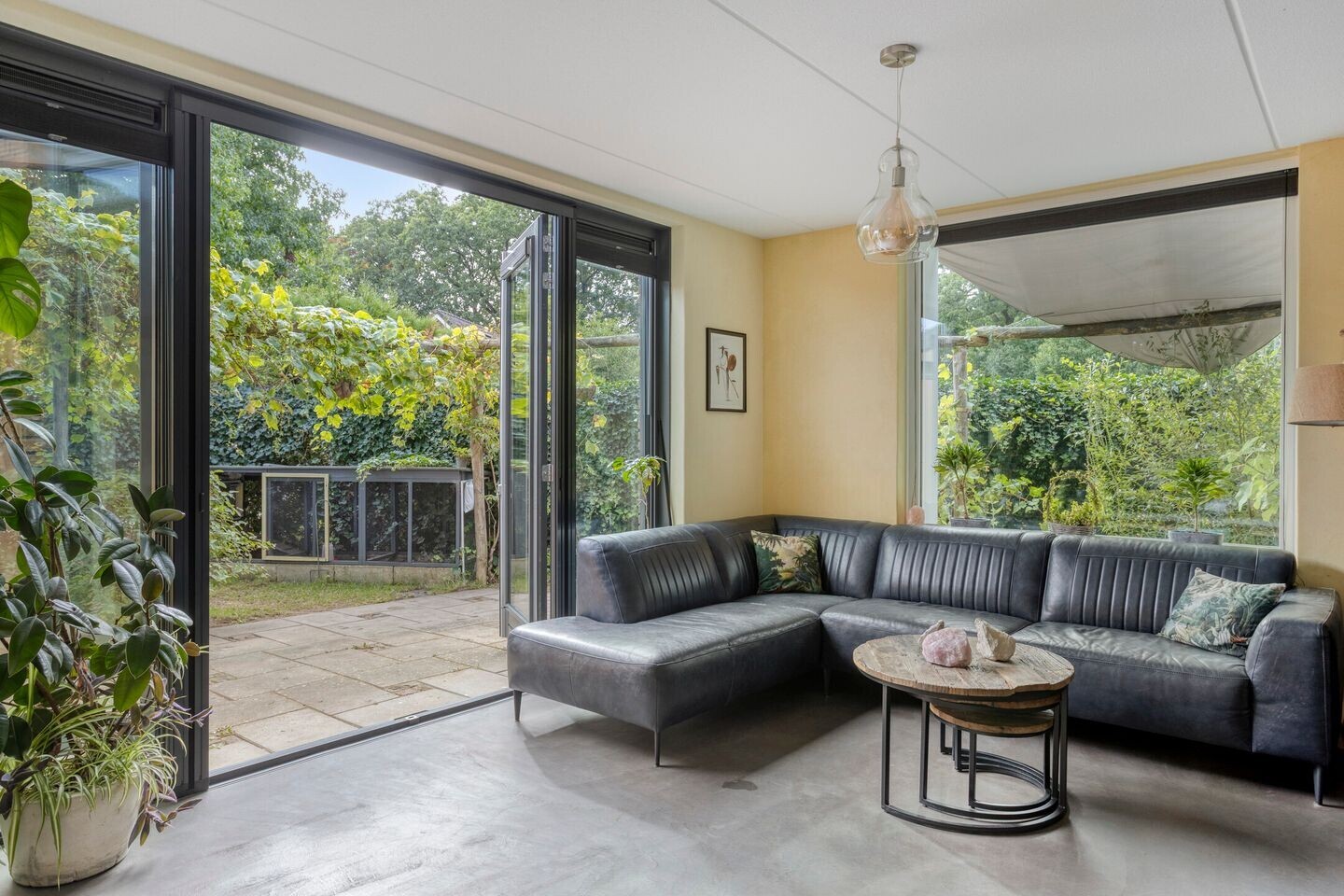 Hoekwoning te koop: Bethesdahof 2, Laag-Soeren