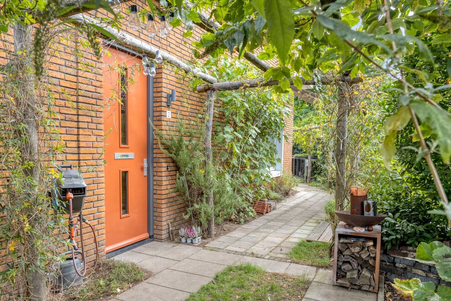 Hoekwoning te koop: Bethesdahof 2, Laag-Soeren