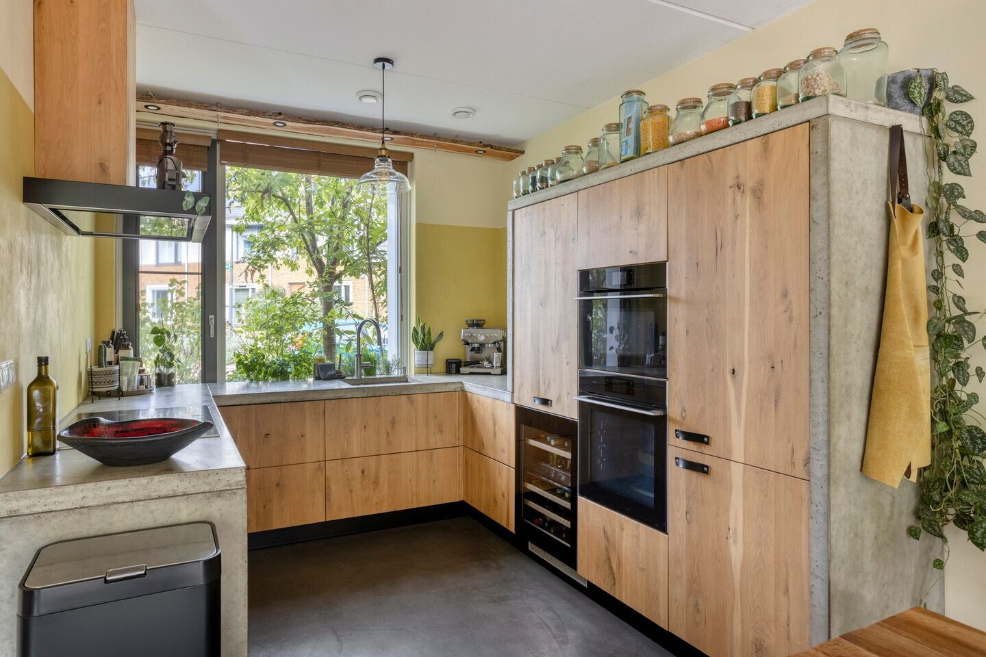 Hoekwoning te koop: Bethesdahof 2, Laag-Soeren